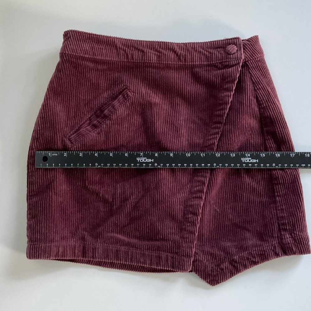 Forever 21 Corduroy Mini Skirt Sz L Burgundy Pocket Retro Boho Indie Y2K 90s - Picture 4 of 10